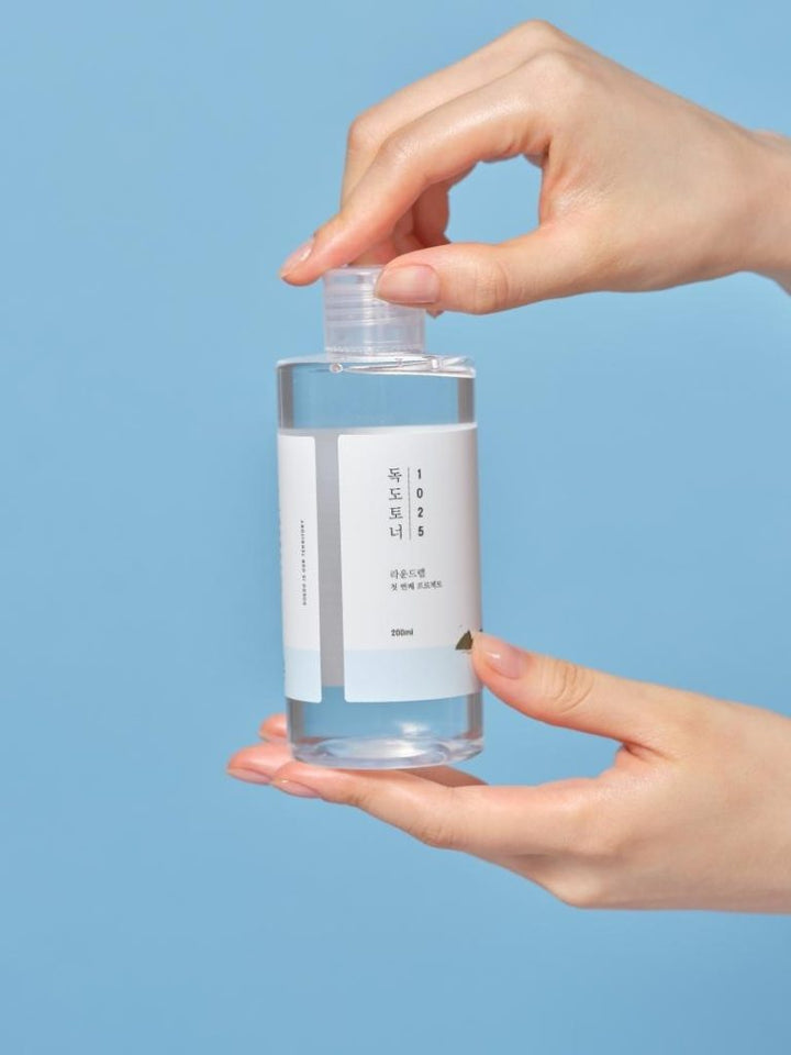 1025 Dokdo Toner round lab