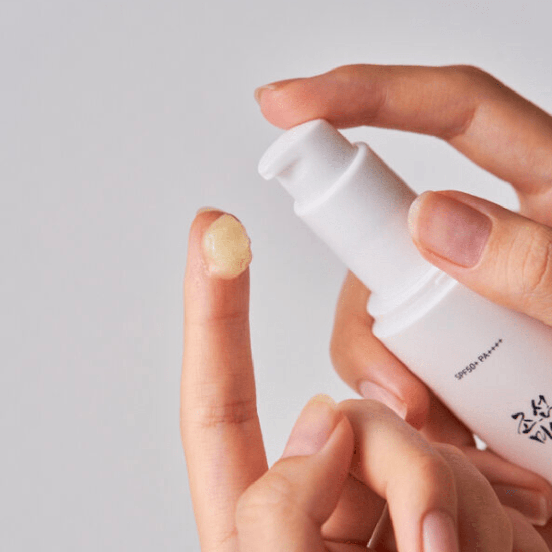 Beauty of Joseon Ginseng Moist Sun Serum (SPF 50+ PA++++)
50ml (1.69 fl.oz)