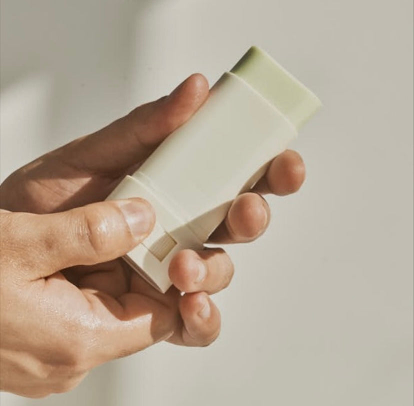 Matte Sun Stick : Mugwort+Camelia (SPF 50+ PA++++)