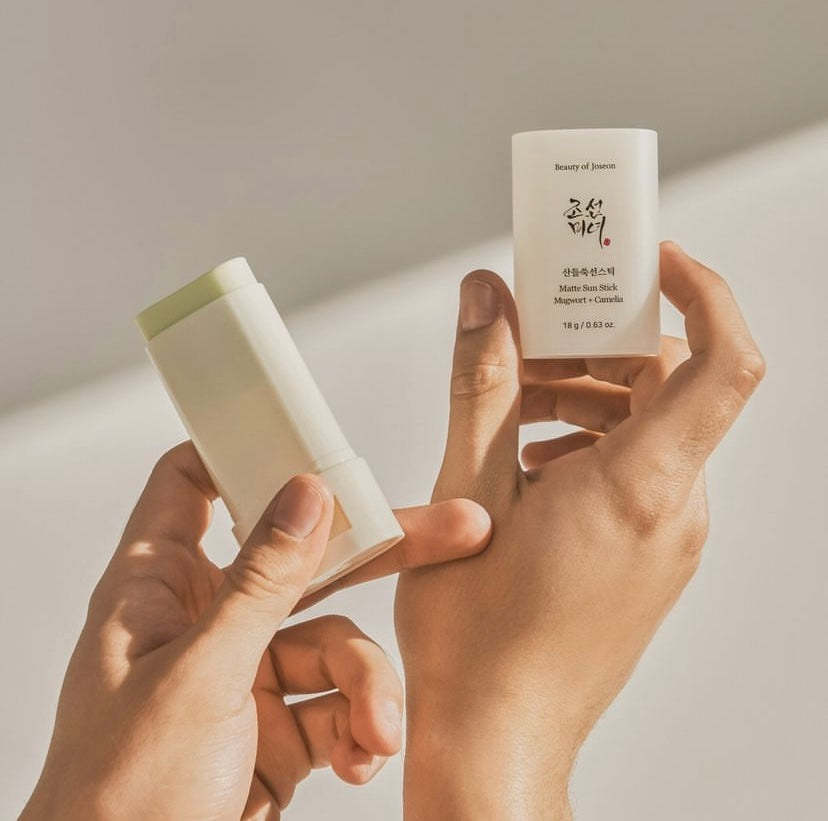 Matte Sun Stick : Mugwort+Camelia (SPF 50+ PA++++)