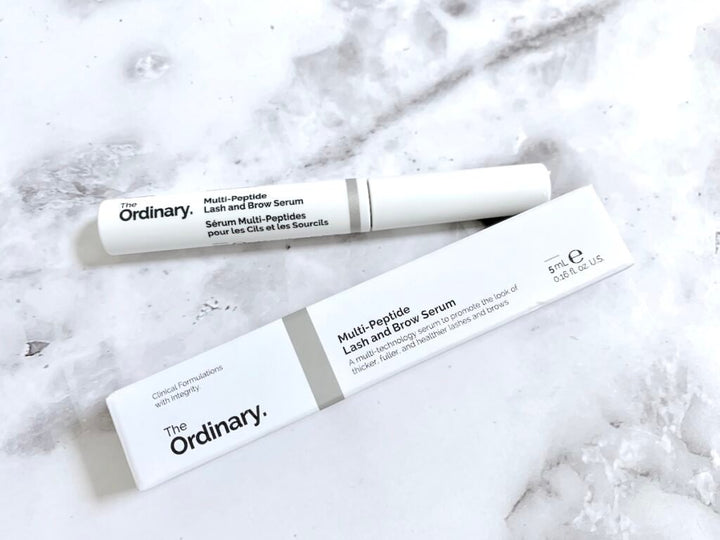 The ordinary Suero multipeptido para cejas y pestañas