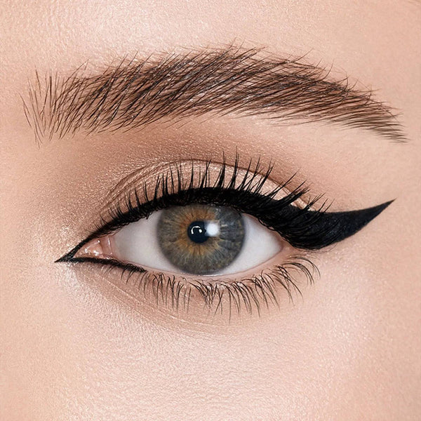 Natasha Denona Macro Blade Liquid Liner (Black)