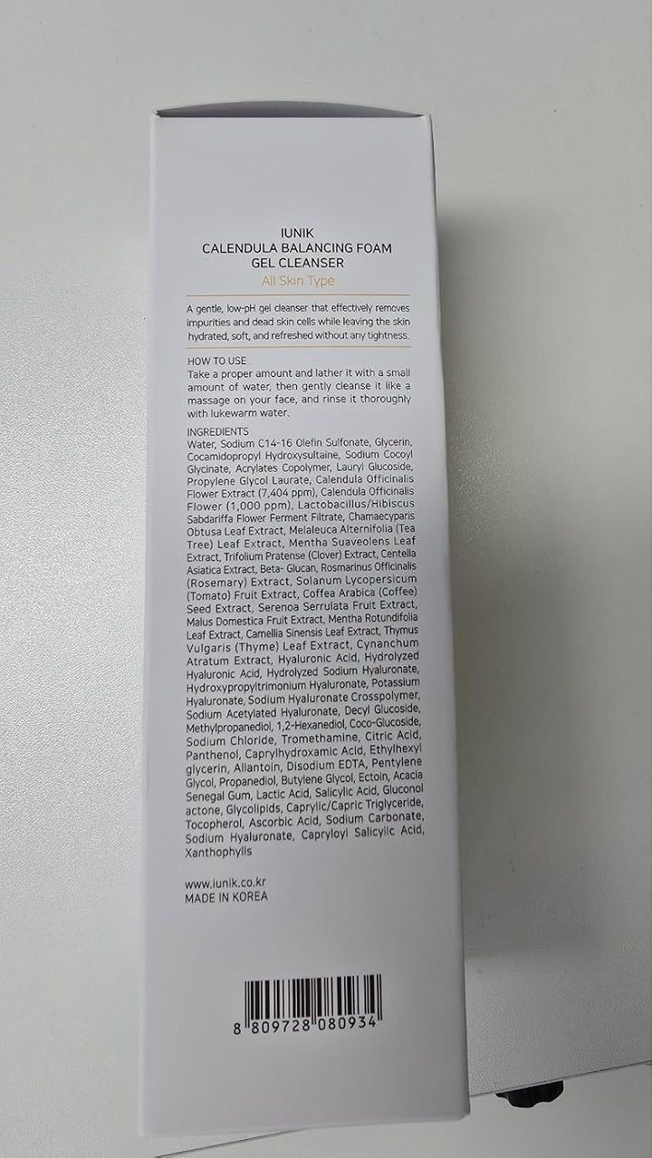 iUNIK Calendula Balancing Foam Gel Cleanser